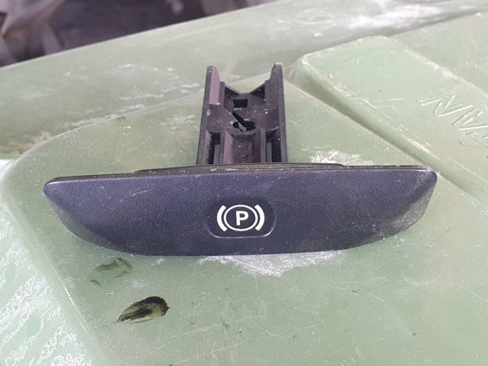 RUCICA RUCNE MERCEDES C W204 A2044270020