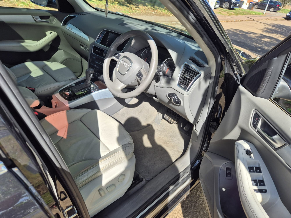 AUDI Q5 8R 3.0 TDI 176KW DELOVI DIJELOVI DJELOVI