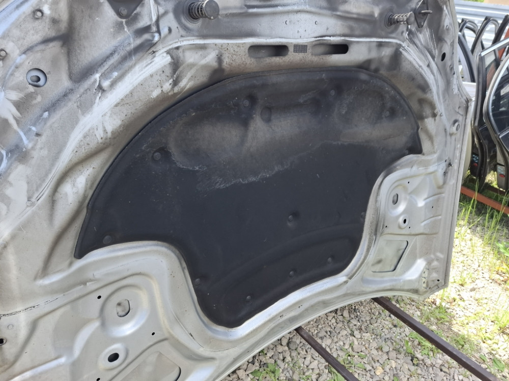 TEPIH ZASTITA HAUBE MERCEDES E W212