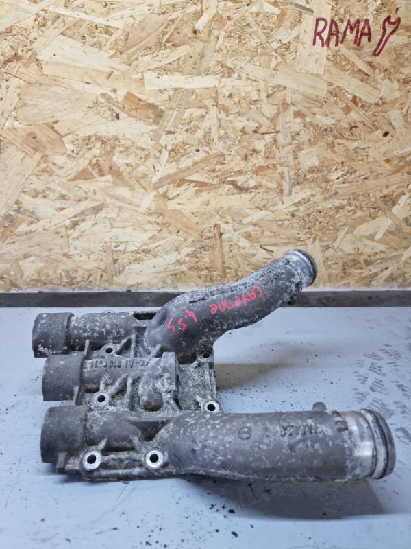 KUCISTE TERMOSTATA PORSCHE 955 CAYENNE 94810613058