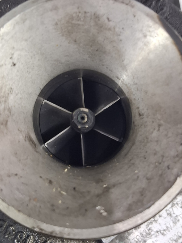 TURBINA TURBO BMW F20 F21 F30 F31 N47 8518204 30126