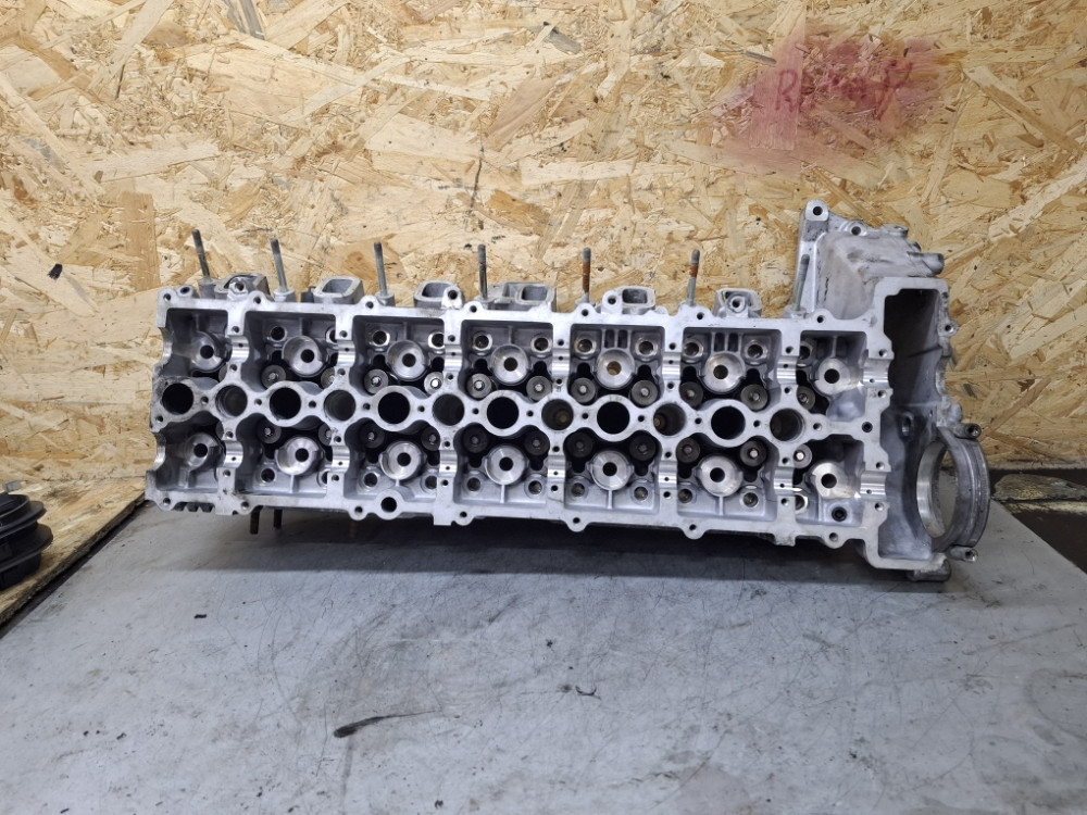 GLAVA MOTORA BMW E60 E90 E53 M57 160 KW