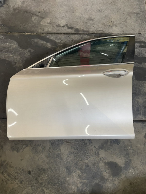 VRATA PREDNJA LIJEVA BMW 5 F10 F11