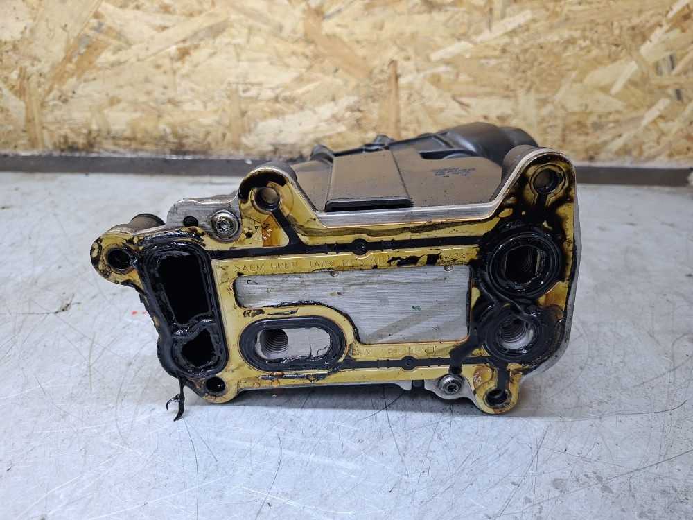 KUCISTE FILTERA ULJA BMW X1 E84 N47 7807799