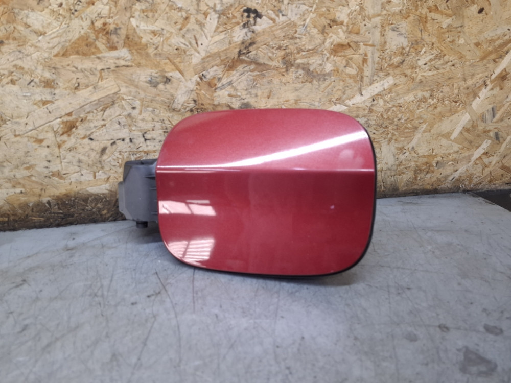 POKLOPAC REZERVOARA REZERVARA AUDI Q5 8R