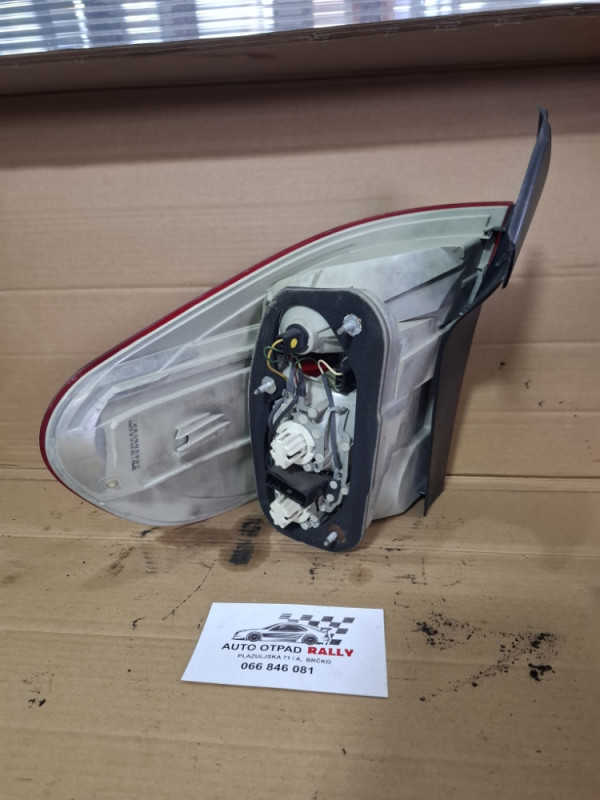 STOPKA DESNA BMW X5 E70 -10 7200818