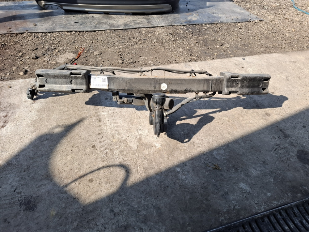 KUKA AUDI A4 B9 8W 8W0800491F 305468600011