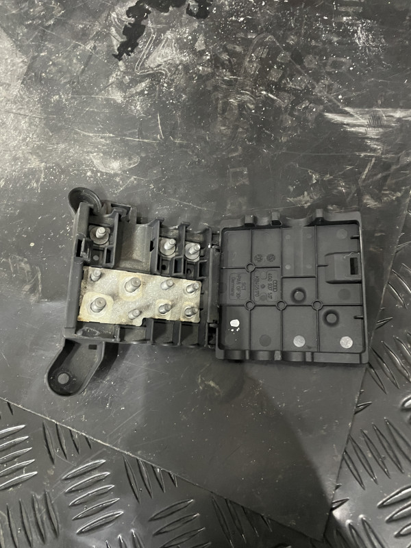 ELEKTRONIKA AKUMULATORA AUDI A6 4G  4G0937517