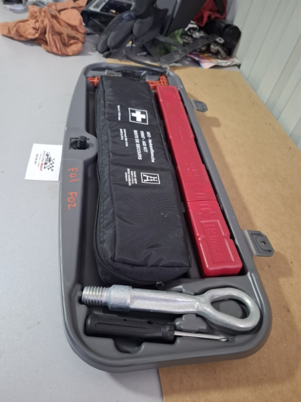 SET OPREME BMW 7 F01 F02