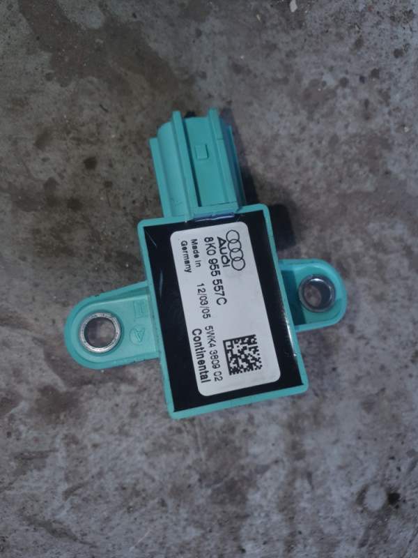Senzor Bocnog udara AUDI A4 B8 A5 8K0955557C