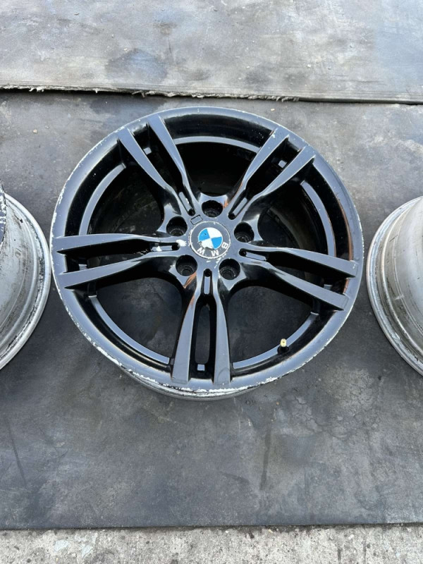 ALU FELGE BMW F30 F31 F36 M PAKET ORIGINAL R18 7845880 7845881