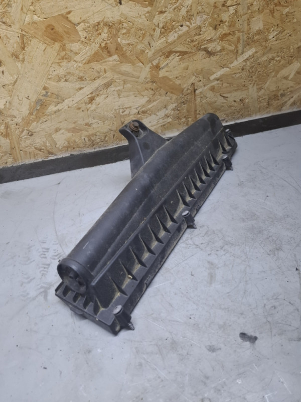 POKLOPAC KUTIJA FILETRA ZRAKA MINI COUNTRYMAN R60 B16