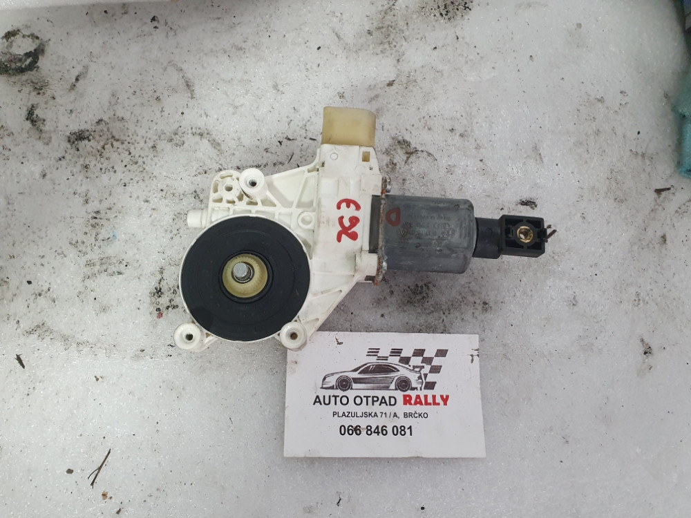 MOTOR MOTORIC PODIZACA STAKLA DESNI BMW 3 E92 E93 013822403