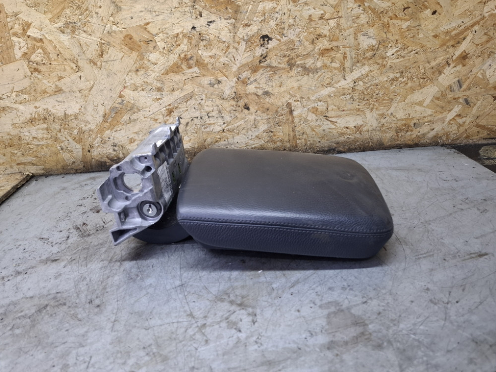 NASLONJAC ZA RUKU AUDI Q7 4M 4M0864205B