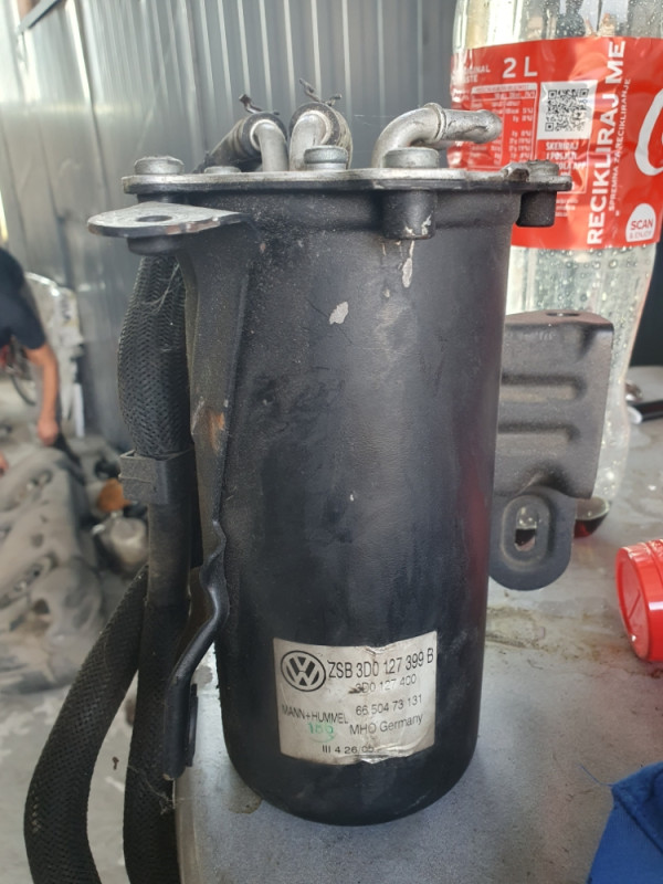 Kućište filtera Goriva VW PASSAT B6 2.0 TDI 3D0127400