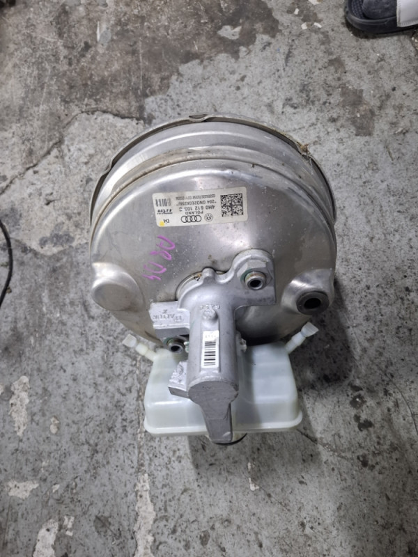 SERVO DOBOS GLAVNI KOCIONI AUDI A8 D4 4H 4H0612103 C 4H0612103C