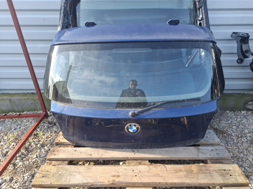 GEPEK HAUBA PRTLJAZNIK ZADNJA BMW 1 E81 E87