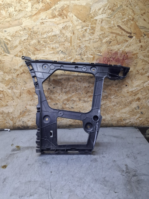 NOSAC BRANIKA ZADNJI LIJEVI AUDI Q7 4M 4M0807453