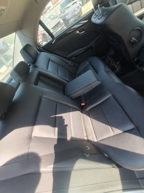 Enterijer Sijedista KOZNA MERCEDES E W212 LIMUZINA