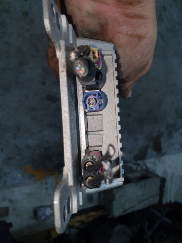 POJACALO Bmw f10 9257151 01 harman becker