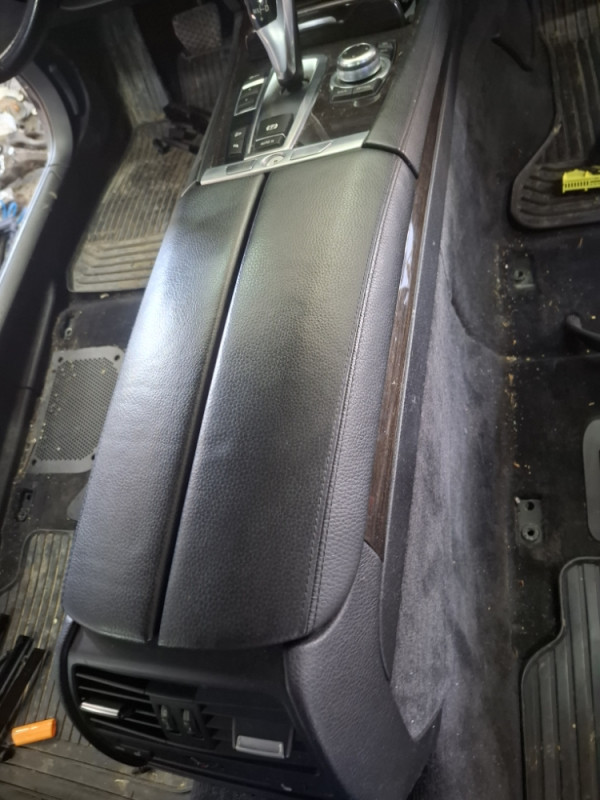 SJEDISTA ENTERIJER BMW 7 F01 KOZNA