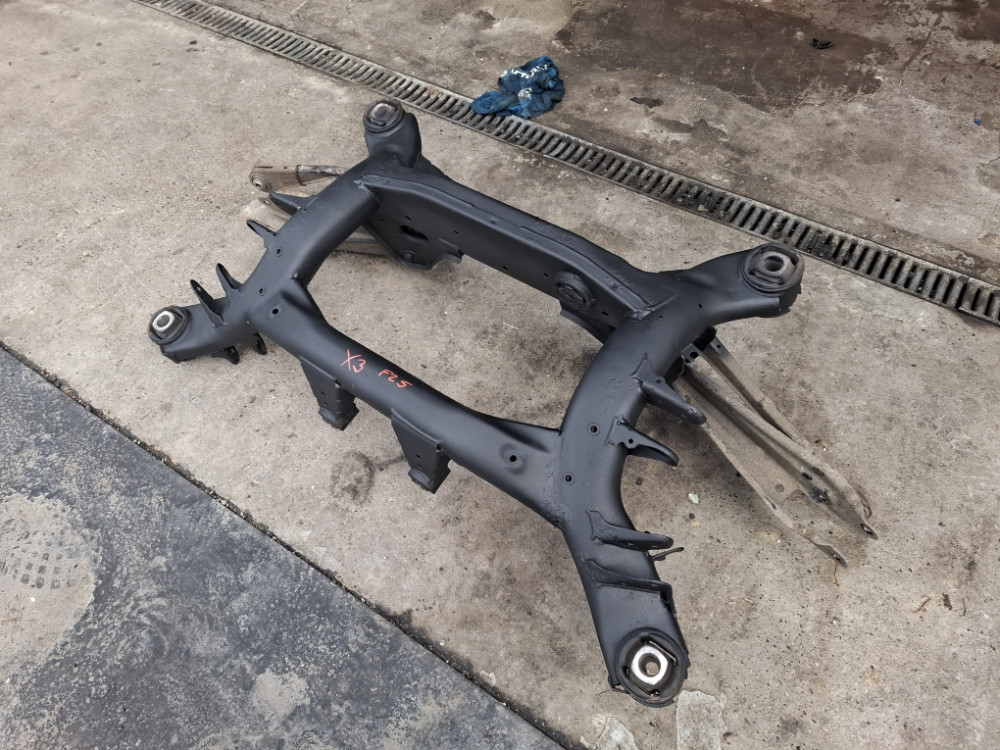 MOST TRAP ZADNJI BMW X3 F25 664471511 6644715