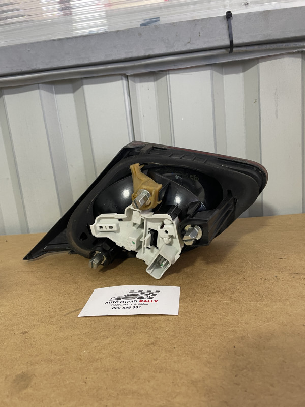 STOPKA PASSAT CC LIJEVA 3C8945093F