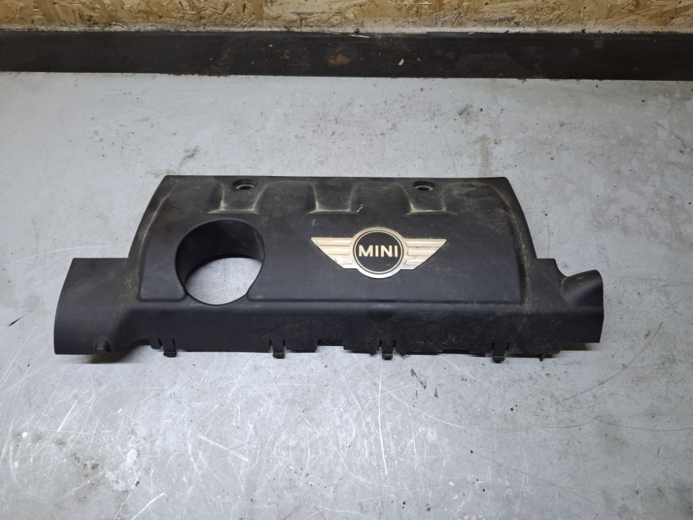 POKLOPAC MOTORA MINI COOPER F56