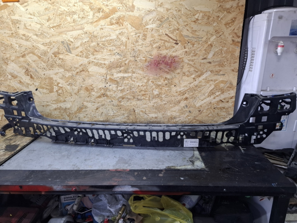 NOSAC BRANIKA ZADNJI GREDE BMW 7 G11 G12 7357144