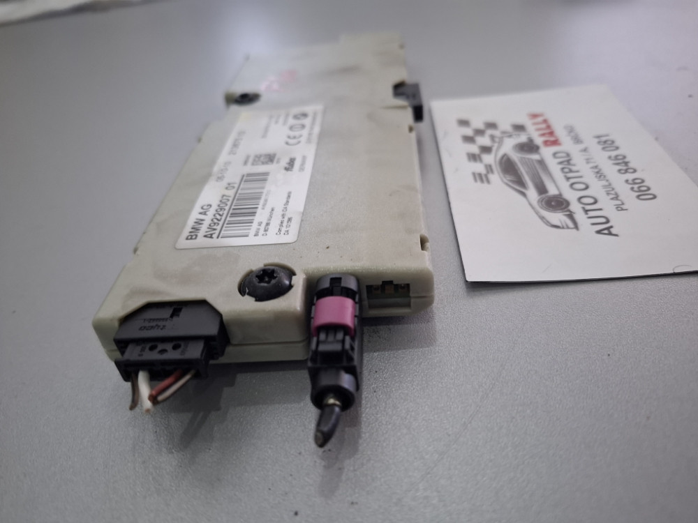 MODUL ANTENA BMW 5 F10 F11 F01 F02 9229007