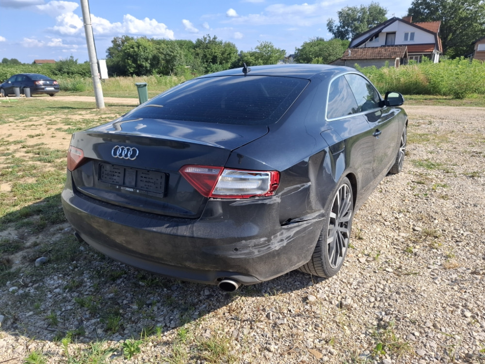 AUDI A5 8T COUPE 3.0 TDI CAPA LZ9Y 176KW DIJELOVI DELOVI DJELOVI