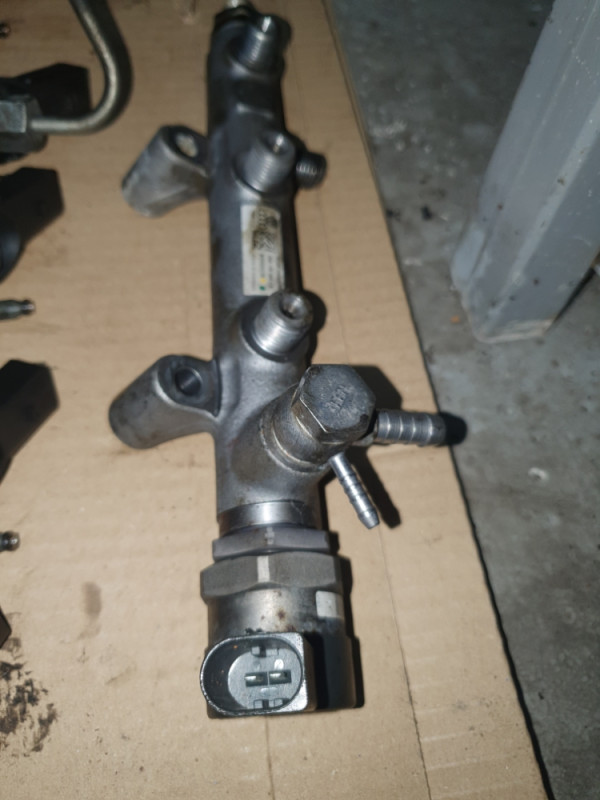Dizne Pumpa rail šipka senzori gorica AUDI VW 3.0 TDI 180KW 2011-