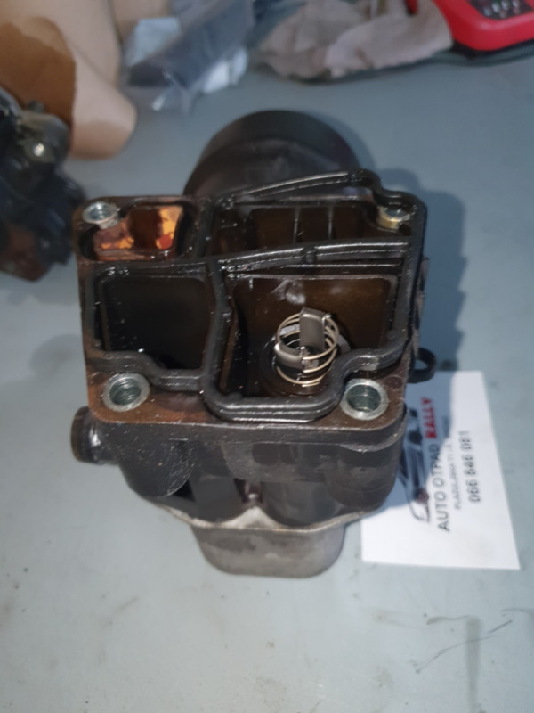 Kućište Filtera Ulja AUDI A6 4G A5 Q5 2.0 TDI 03L117021C OF153