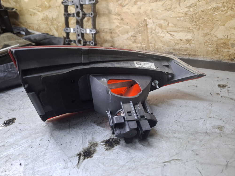 STOPKA STOP SVJETLO DESNO BMW X1 E84 2992480