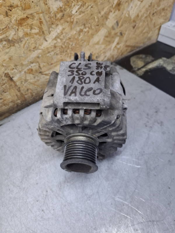 ALTERNATOR MERCEDES CLS W218 W212 W166 350 CDI A0009057500 180A