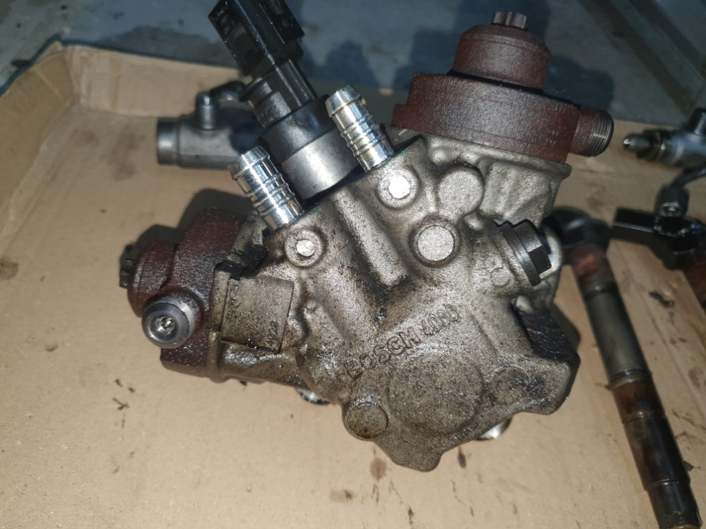 Dizne Pumpa rail šipka senzori gorica AUDI VW 3.0 TDI 180KW 2011-