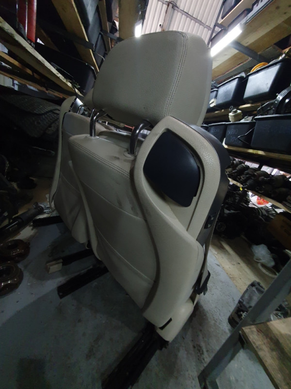 Sjedista enterijer PREDNJA M BMW 6 F12 F13 F06 COUPE