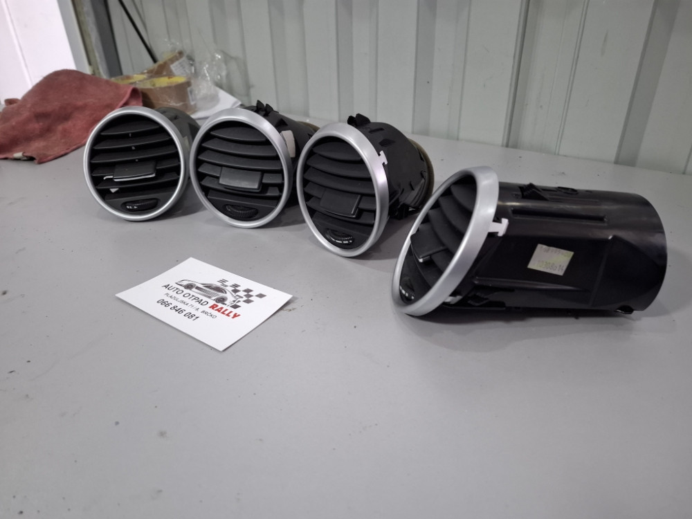 UNUTRASNJA VENTILACIJE RESETKE MERCEDES ML W164 LIJEVE DESNE