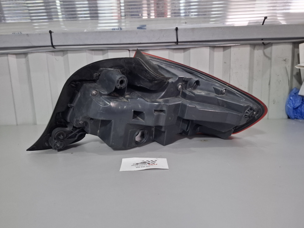 STOPKA STOP SVJETLO LIJEVO BMW 2 F87 F22 F23 7420991
