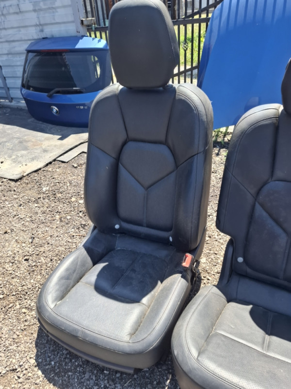 SJEDISTA SEDISTA ENTERIJER PORSCHE CAYENNE II 2010-