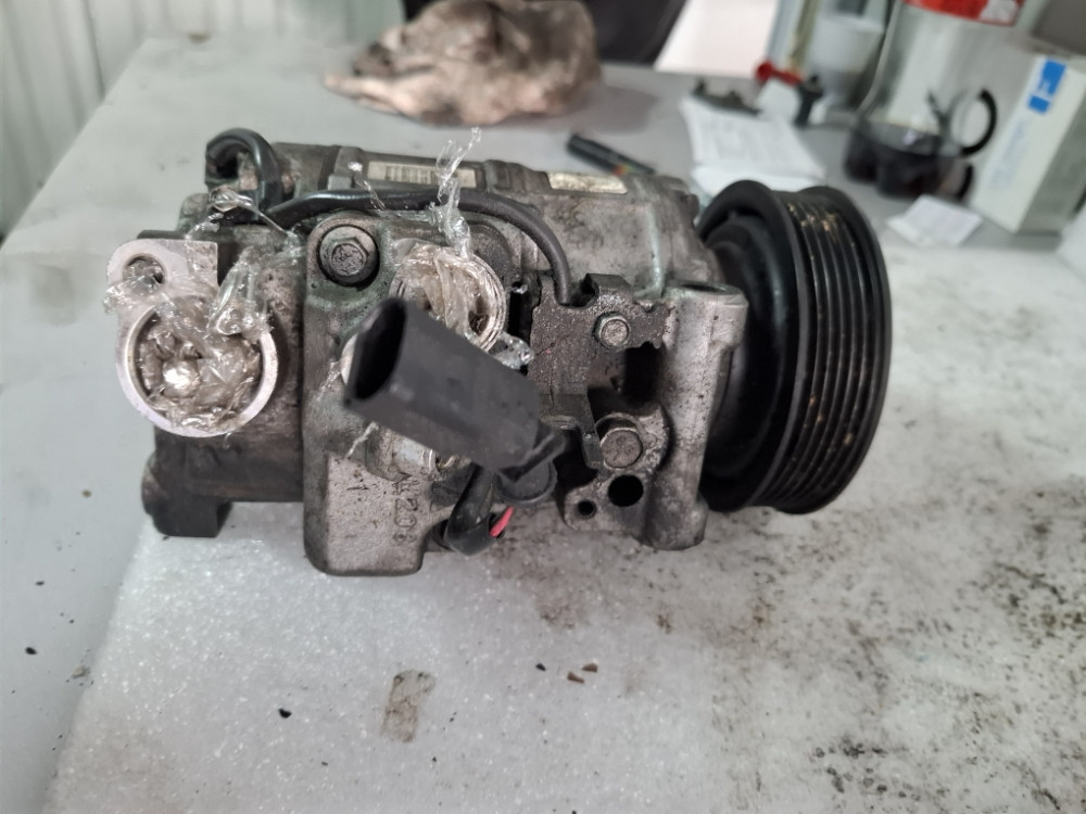 KOMPRESOR KLIME AUDI A8 D4 Q7 CAYENNE 4H0260805E