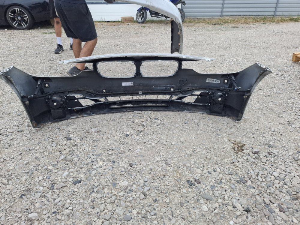 BRANIK KARAMBOLKA PREDNJA BMW 3 F30 F31
