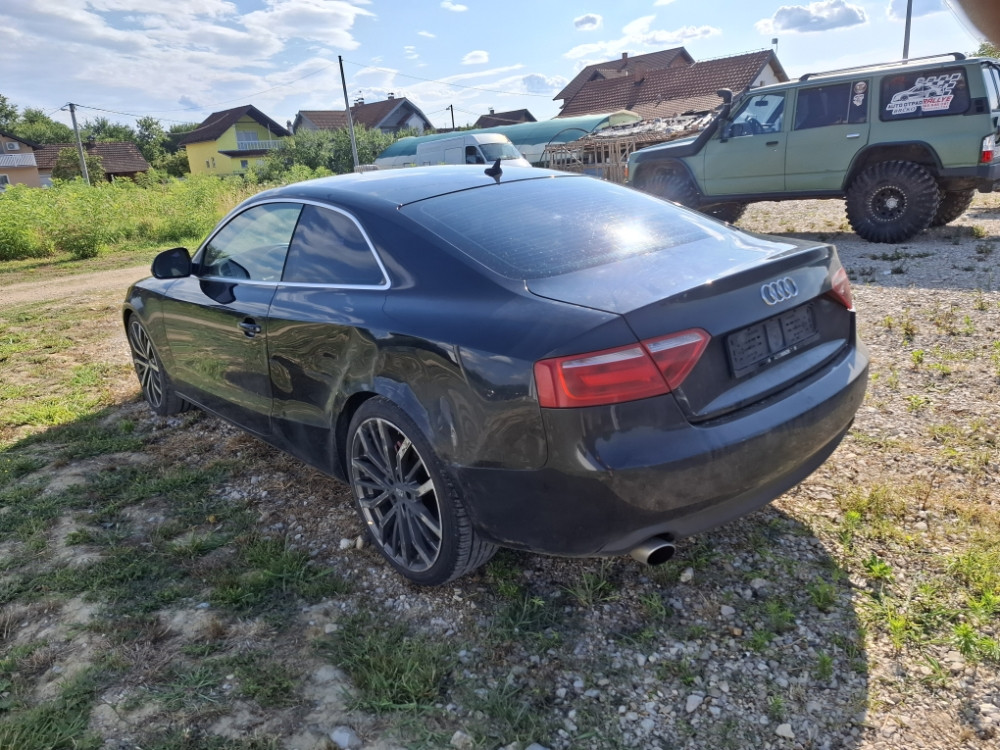 AUDI A5 8T COUPE 3.0 TDI CAPA LZ9Y 176KW DIJELOVI DELOVI DJELOVI