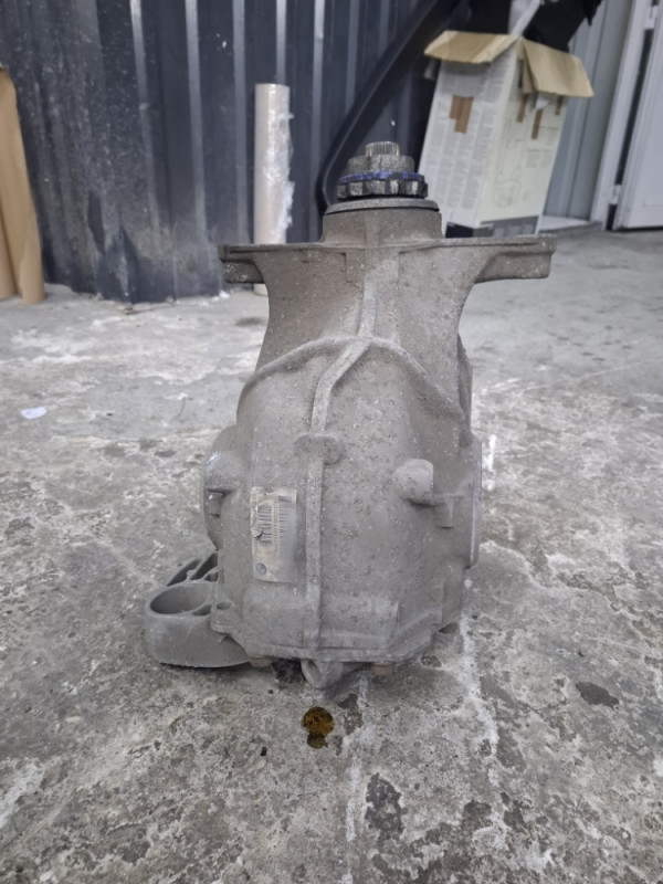 DIFERENCIJAL ZADNJI BMW 5 F10 F11 7584448 3.08 OMJER