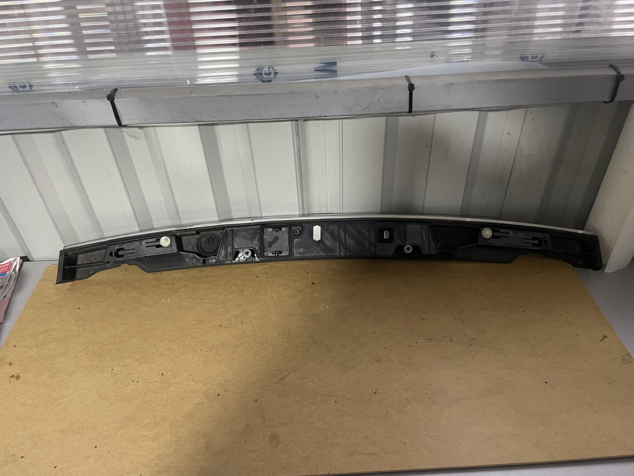 LAJSNA GEPEKA BMW 7 F01  7194176