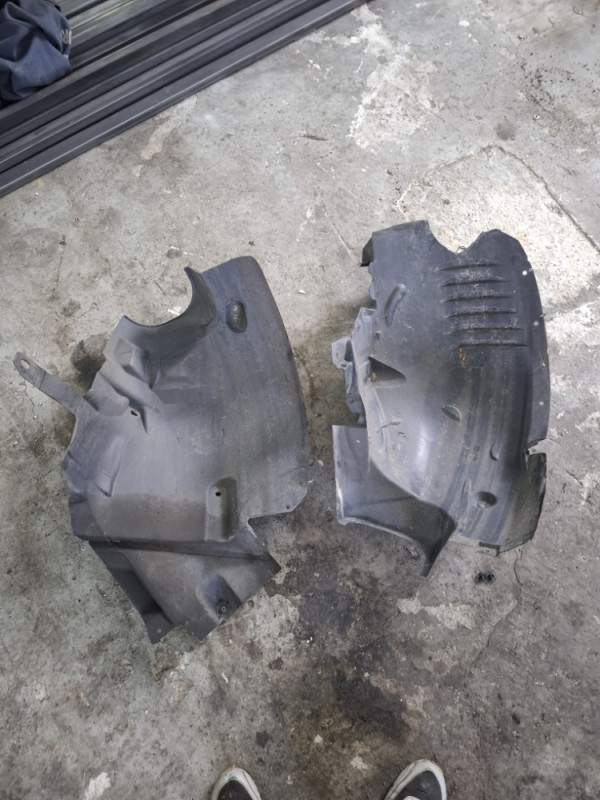UNUTRASNJI BLATOBRAN LIJEVI MERCEDES E W212 COUPE W207