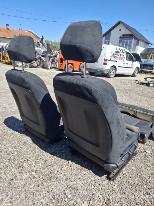 SJEDISTA SEDISTA ENTERIJER M PAKET BMW 1 F20 ALKANTARA
