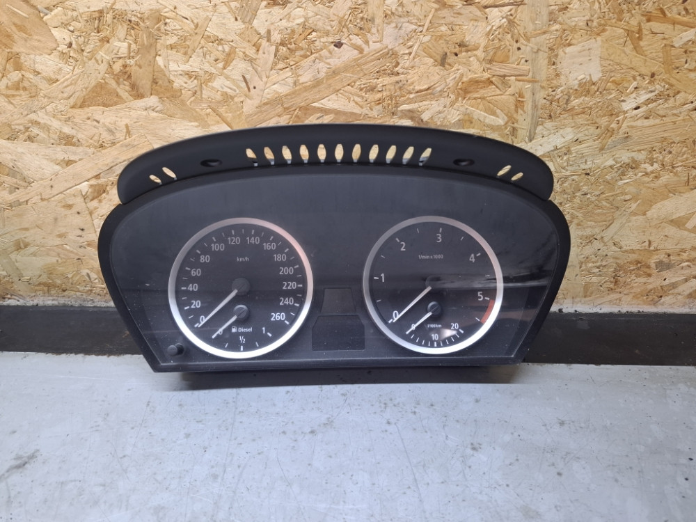 KILOMETAR SAT BMW E60 E61 M57 530D 2004 6945633