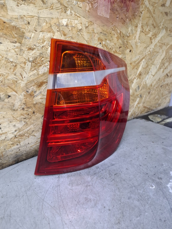 STOPKA STOP SVJETLO DESNO LED BMW X3 F25 7217306