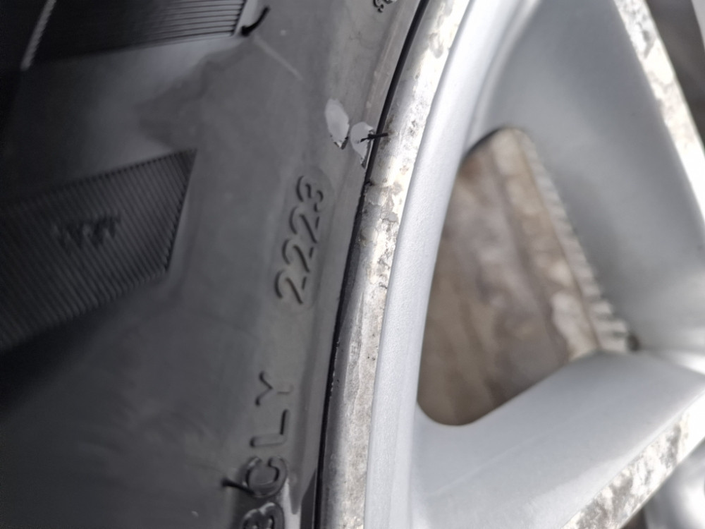 ALU FELGE BMW X3 X4 F25 F26 ET43 8J 6787579 245/50 R18
